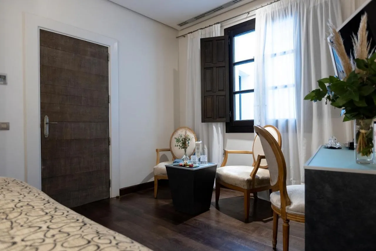 *****  קורדובה Hospes Palacio Del Bailio, A Member Of Design Hotels ספרד